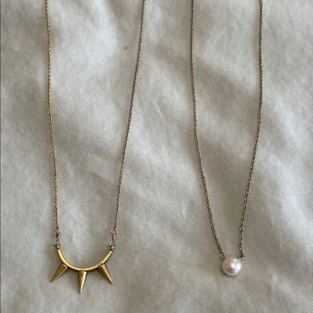 Lovely Gold and Pearl Necklace Duo